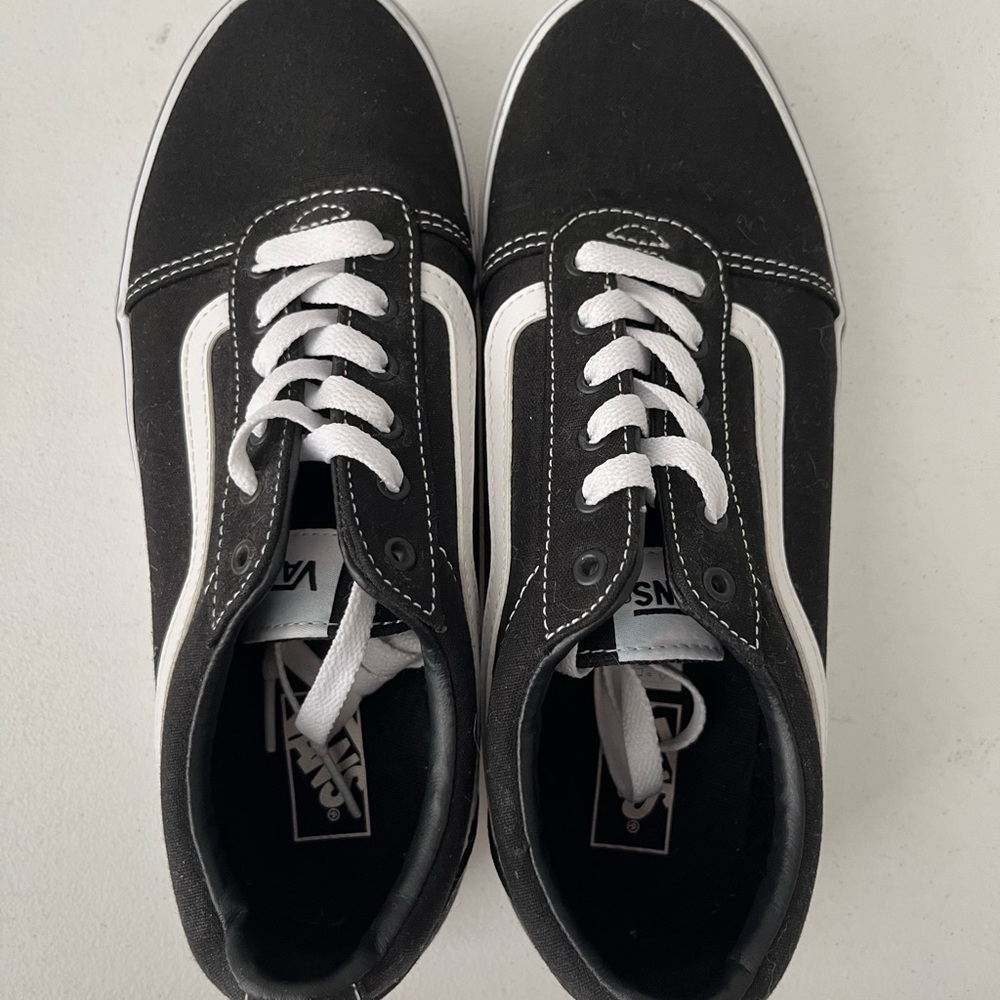 Youth platform vans - Picture 4 of 7